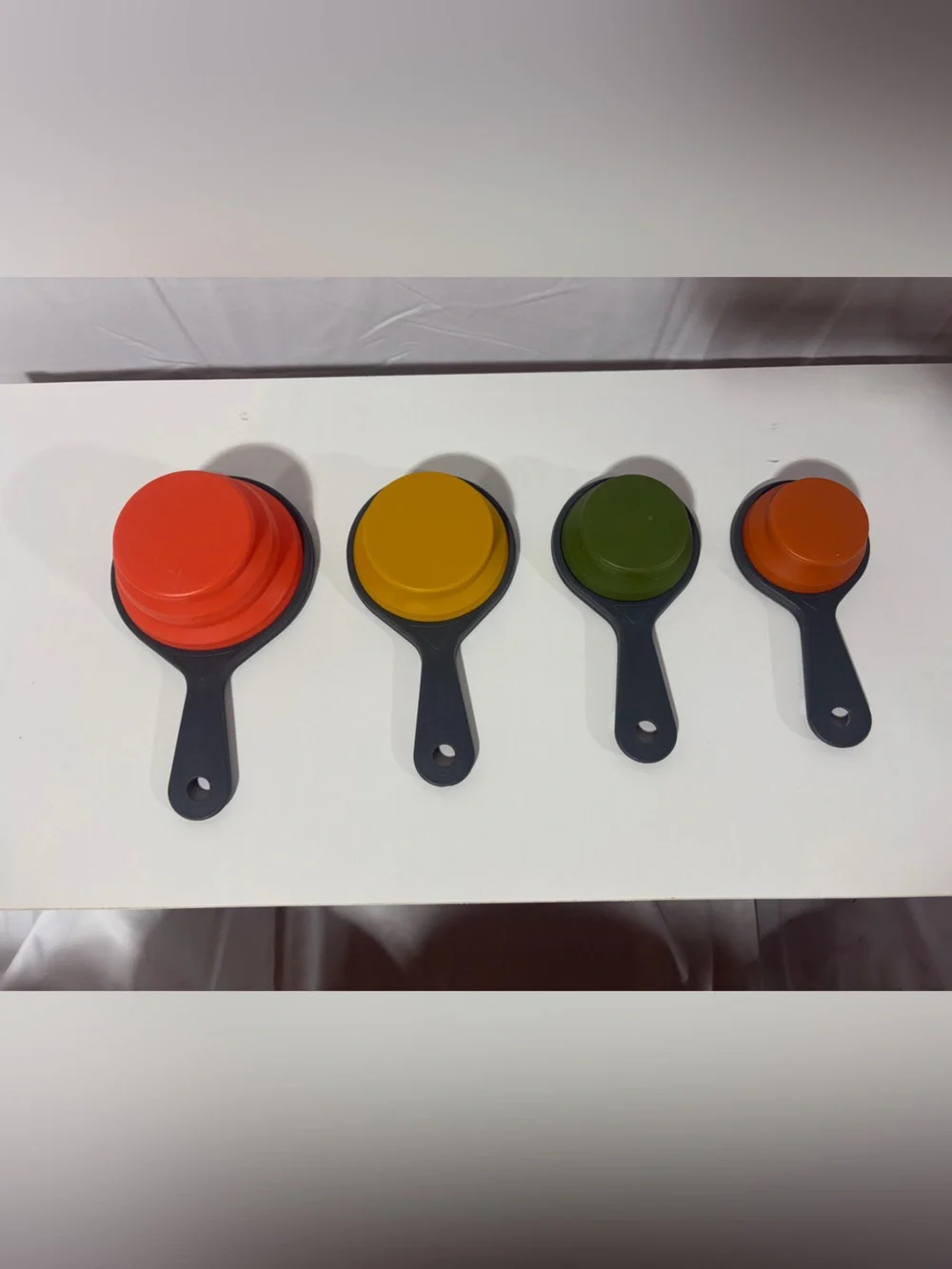 4 Piece Set of Collapsable Measuring Cups